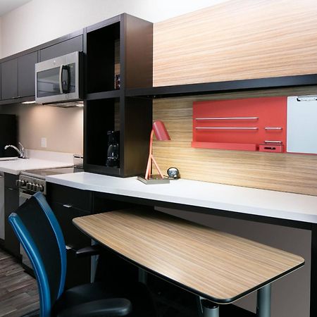 Towneplace Suites By Marriott Kansas City Airport Extérieur photo